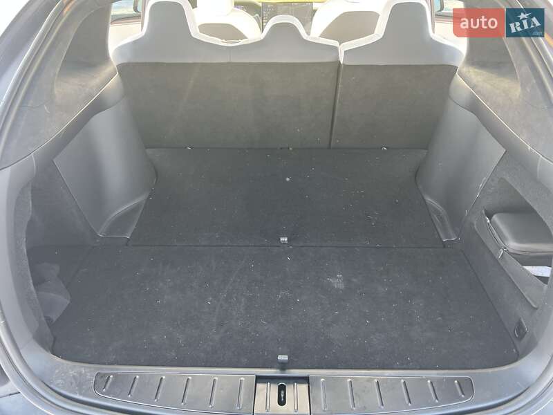 Внедорожник / Кроссовер Tesla Model X 2022 в Киеве