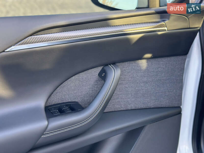 Позашляховик / Кросовер Tesla Model X 2022 в Бродах