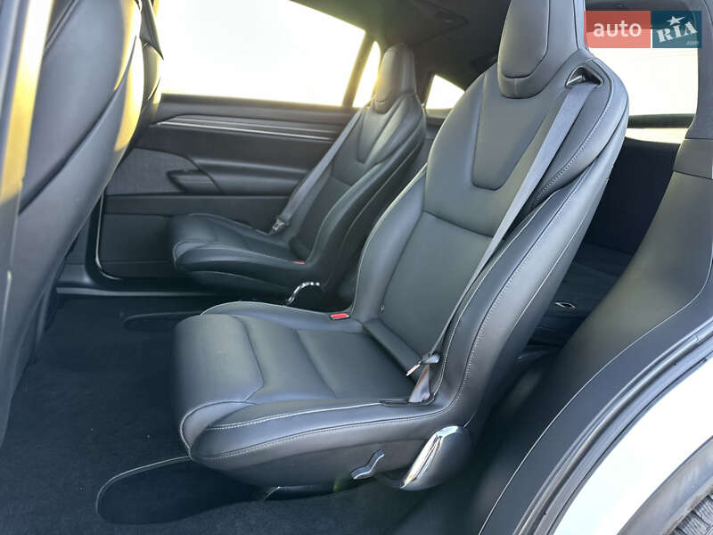 Позашляховик / Кросовер Tesla Model X 2022 в Бродах