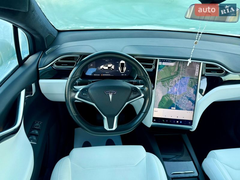 Внедорожник / Кроссовер Tesla Model X 2017 в Тернополе