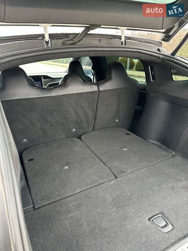 Внедорожник / Кроссовер Tesla Model X 2018 в Днепре