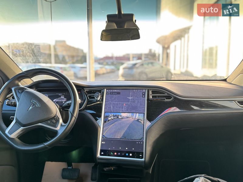 Внедорожник / Кроссовер Tesla Model X 2016 в Днепре