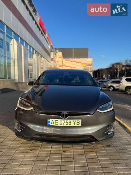 Внедорожник / Кроссовер Tesla Model X 2016 в Днепре