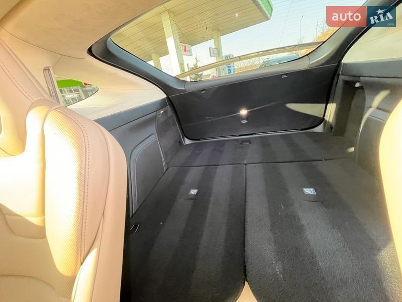 Позашляховик / Кросовер Tesla Model X 2016 в Бродах