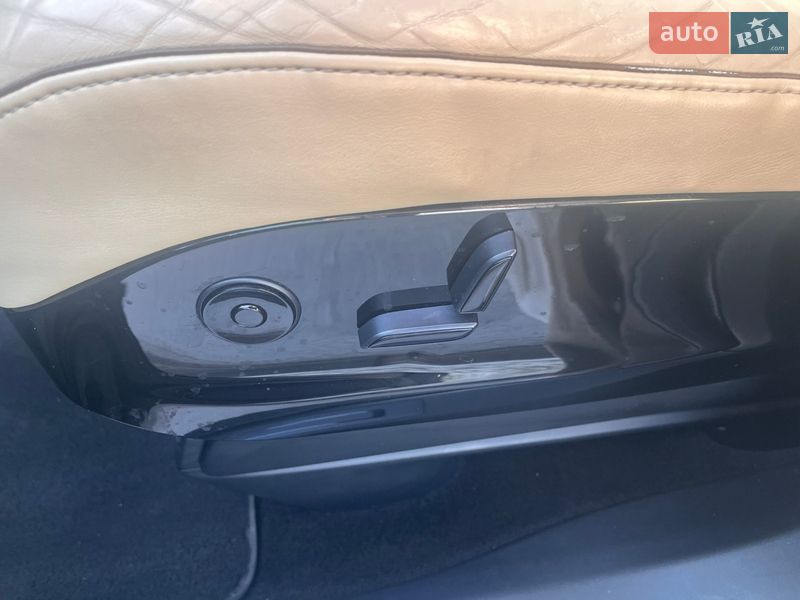 Позашляховик / Кросовер Tesla Model X 2016 в Бродах