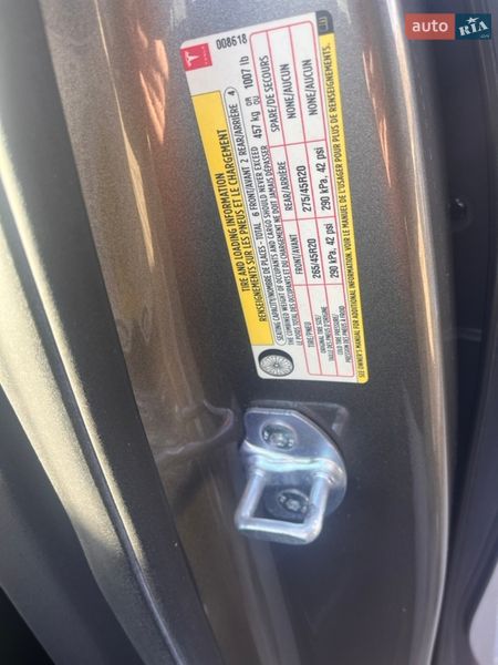 Позашляховик / Кросовер Tesla Model X 2016 в Бродах