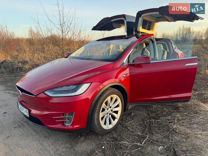 Внедорожник / Кроссовер Tesla Model X 2017 в Львове
