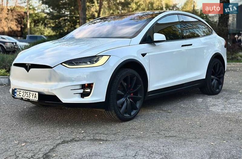 Позашляховик / Кросовер Tesla Model X 2020 в Львові