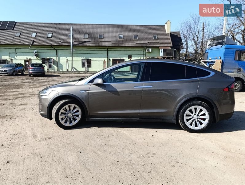 Внедорожник / Кроссовер Tesla Model X 2015 в Львове