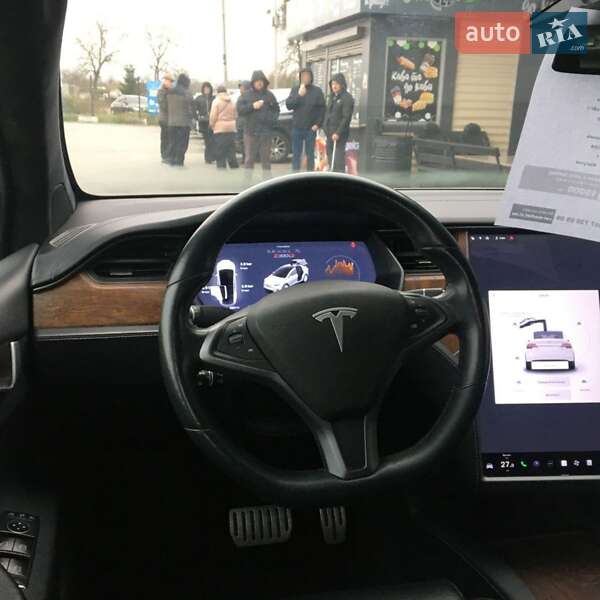 Позашляховик / Кросовер Tesla Model X 2018 в Житомирі
