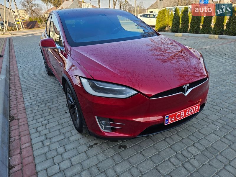 Внедорожник / Кроссовер Tesla Model X 2016 в Львове