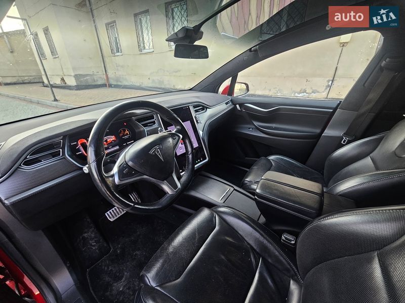 Внедорожник / Кроссовер Tesla Model X 2016 в Львове