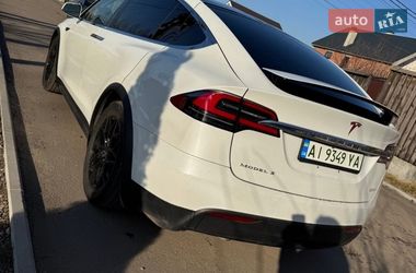 Внедорожник / Кроссовер Tesla Model X 2019 в Киеве