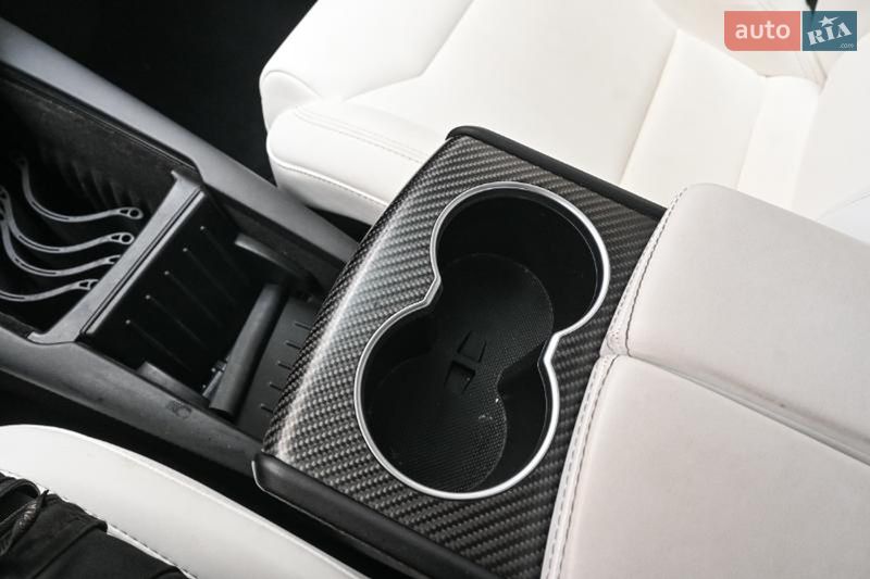 Внедорожник / Кроссовер Tesla Model X 2017 в Тернополе