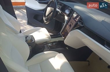 Позашляховик / Кросовер Tesla Model X 2020 в Тернополі