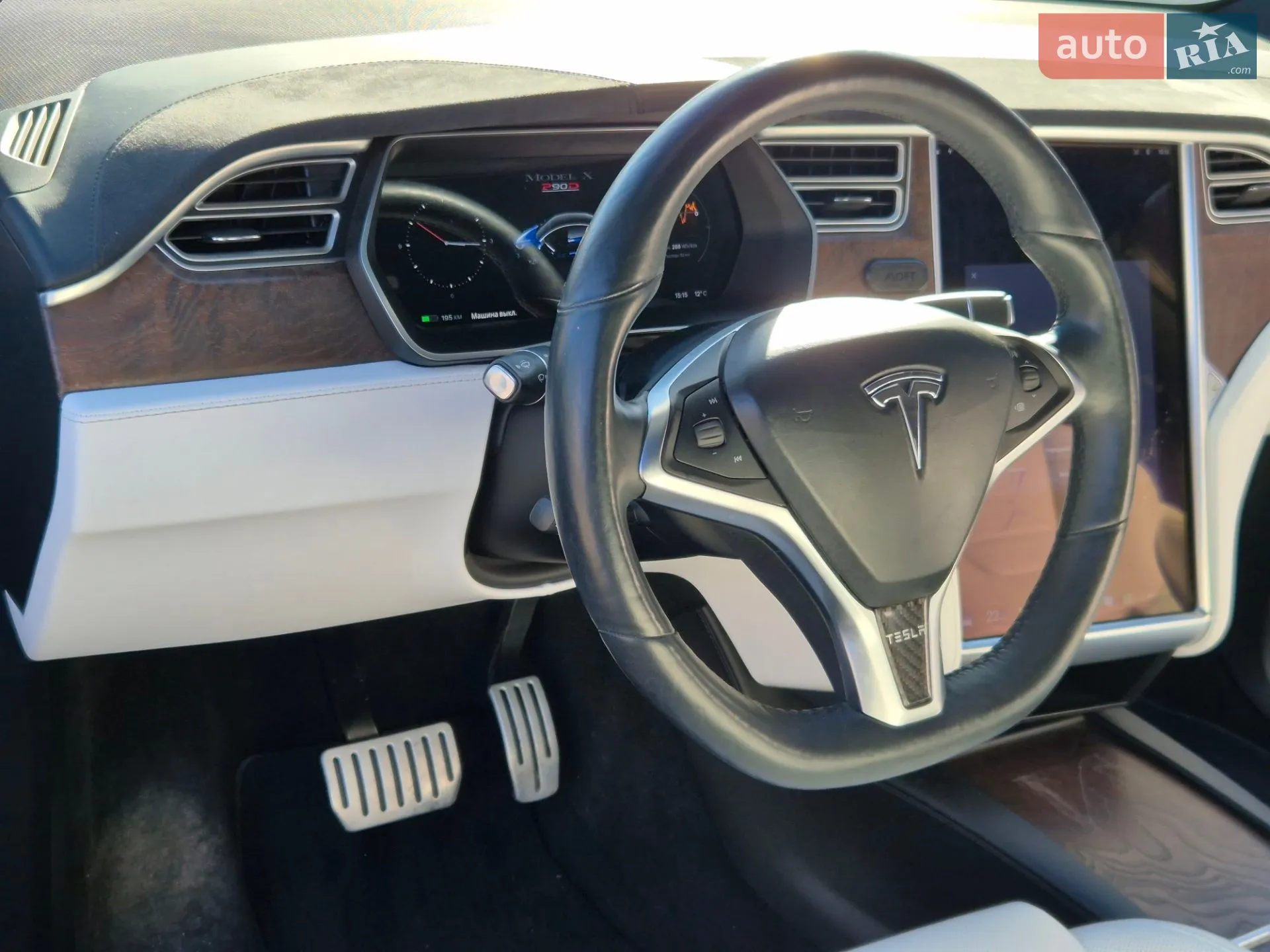 2016 Tesla Model X - мініатюра 11