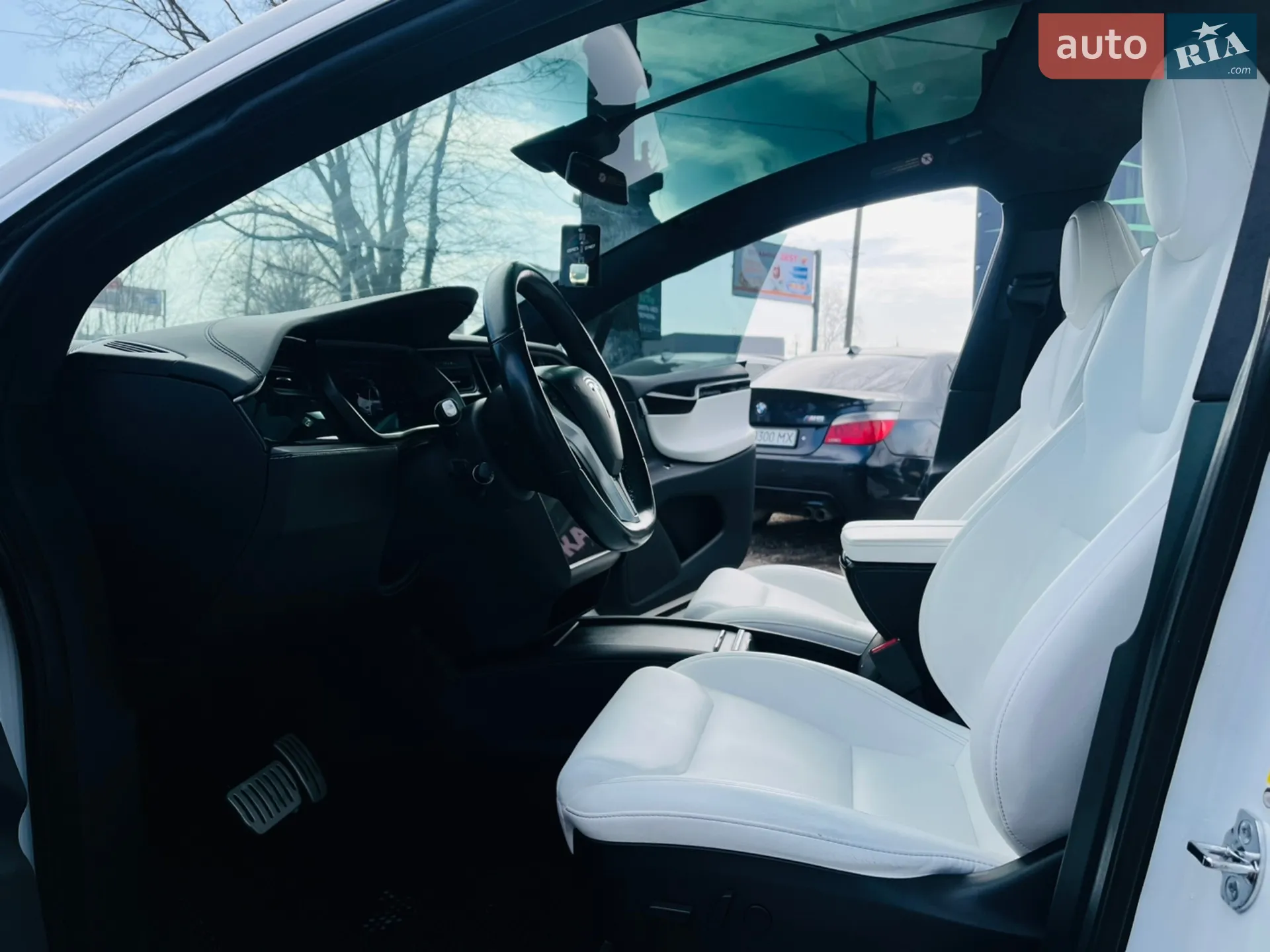 2020 Tesla Model X - мініатюра 12