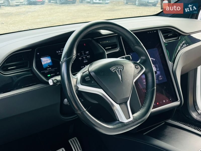 Внедорожник / Кроссовер Tesla Model X 2020 в Харькове