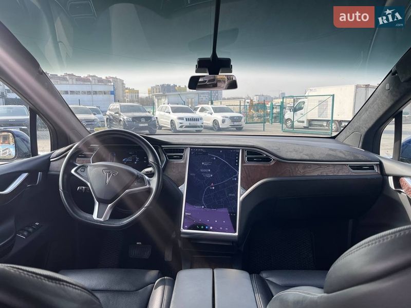 Внедорожник / Кроссовер Tesla Model X 2016 в Львове