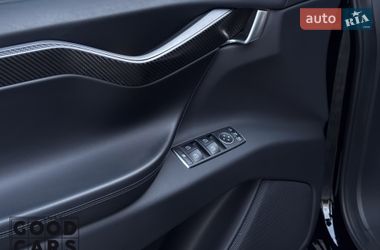 Внедорожник / Кроссовер Tesla Model X 2019 в Одессе