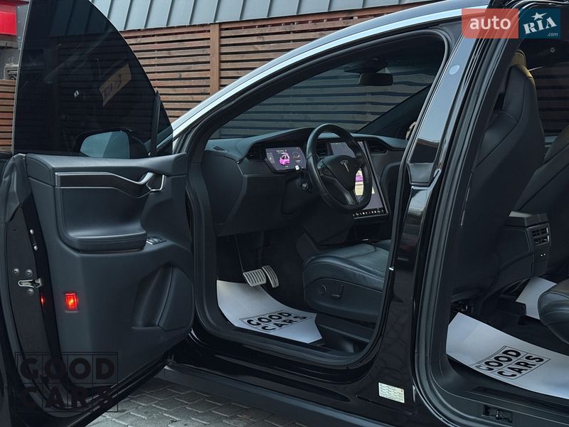 Внедорожник / Кроссовер Tesla Model X 2019 в Одессе