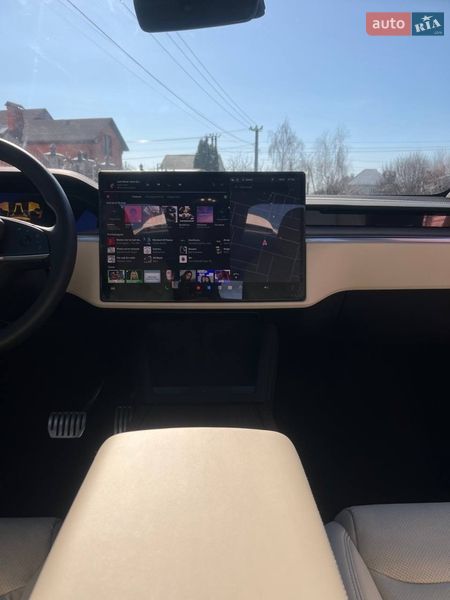 Позашляховик / Кросовер Tesla Model X 2024 в Києві фото 46 Позашляховик / Кросовер Tesla Model X 2024 в Києві