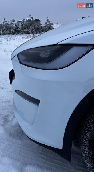 Позашляховик / Кросовер Tesla Model X 2024 в Києві фото 37 Позашляховик / Кросовер Tesla Model X 2024 в Києві