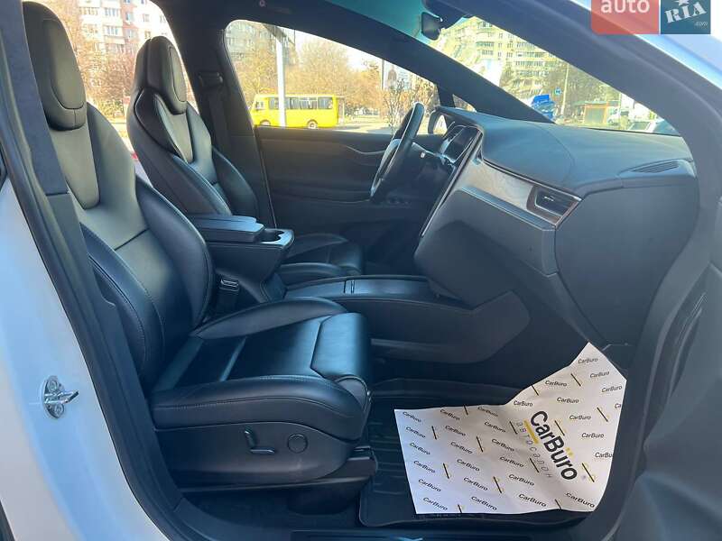 Внедорожник / Кроссовер Tesla Model X 2019 в Одессе