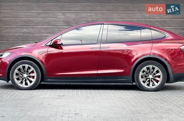 Внедорожник / Кроссовер Tesla Model X 2016 в Николаеве