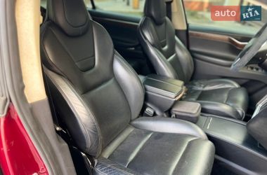 Внедорожник / Кроссовер Tesla Model X 2016 в Николаеве