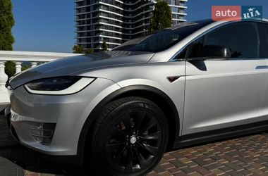 Позашляховик / Кросовер Tesla Model X 2016 в Одесі