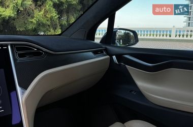Позашляховик / Кросовер Tesla Model X 2016 в Одесі
