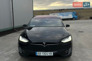 Позашляховик / Кросовер Tesla Model X 2017 в Вінниці