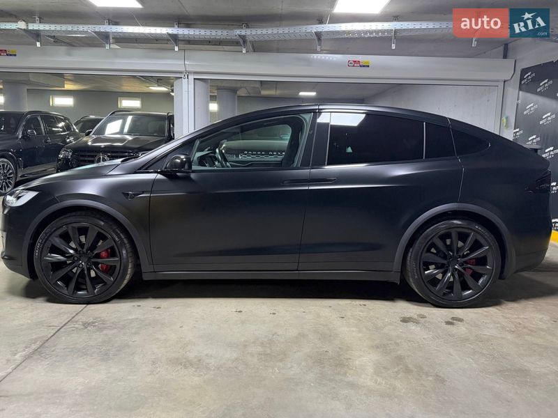 Внедорожник / Кроссовер Tesla Model X 2020 в Киеве