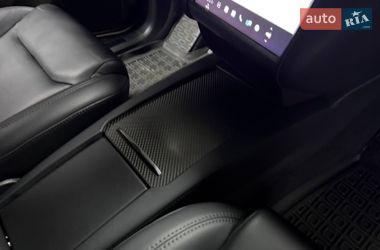 Позашляховик / Кросовер Tesla Model X 2020 в Києві фото 92 Позашляховик / Кросовер Tesla Model X 2020 в Києві