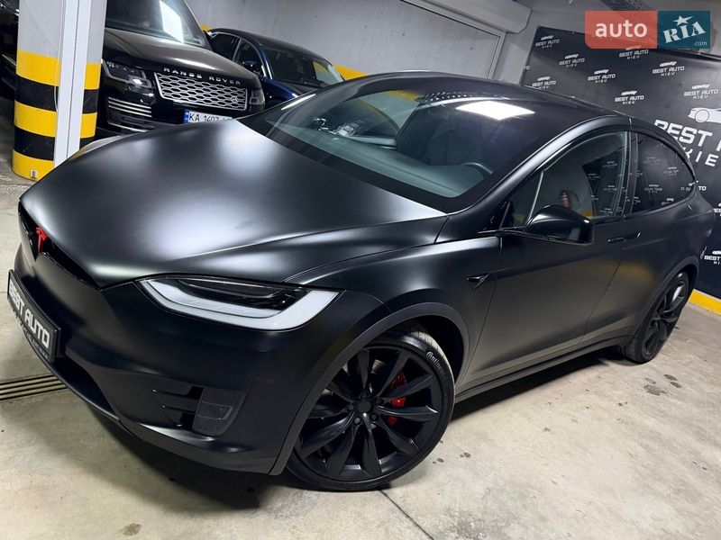 Внедорожник / Кроссовер Tesla Model X 2020 в Киеве