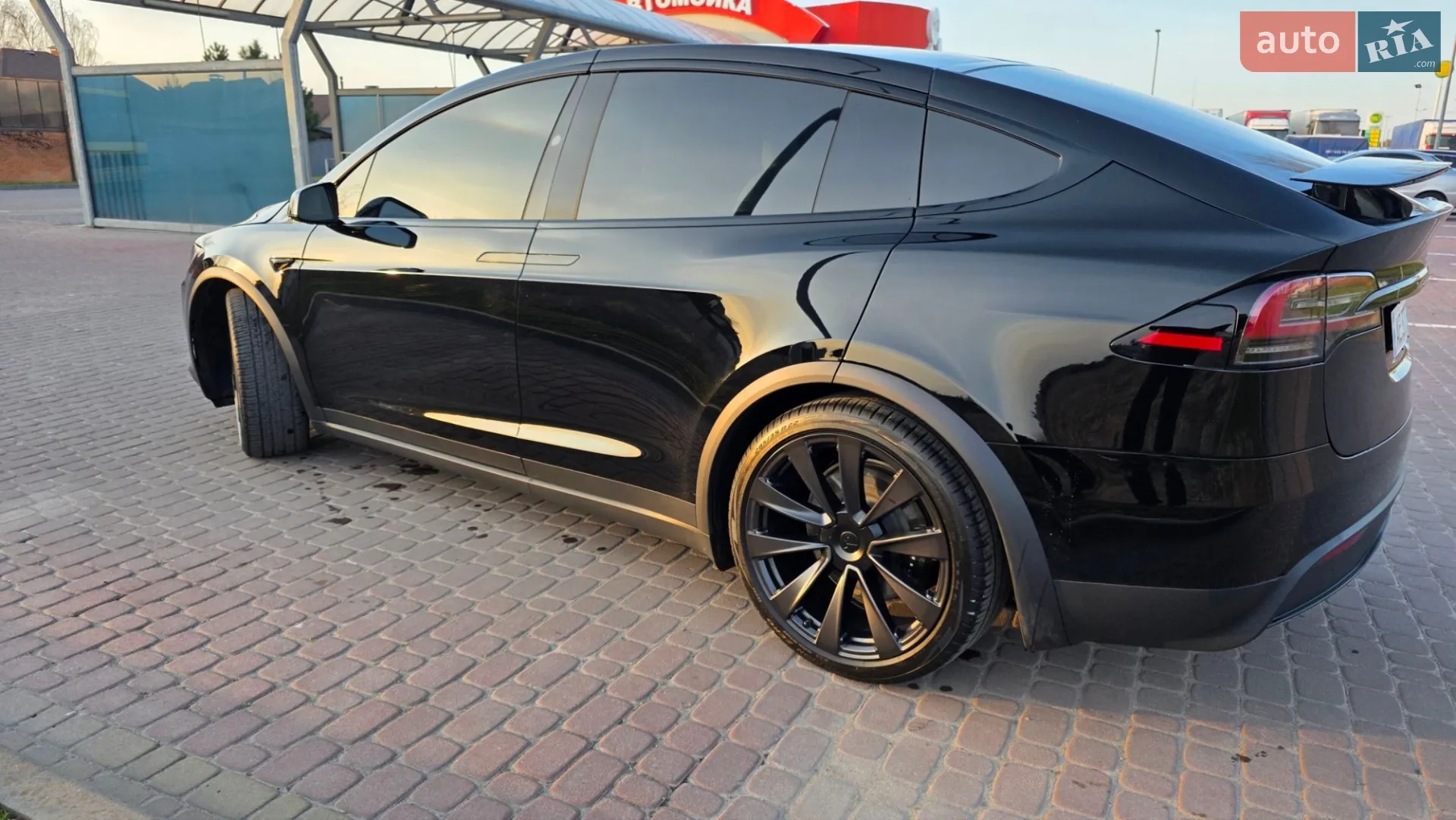 2023 Tesla Model X - мініатюра 18