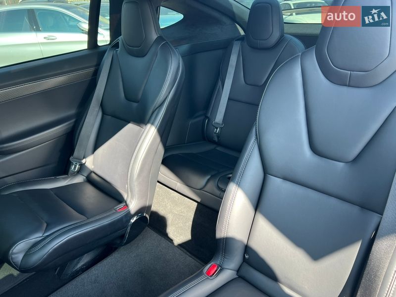 Позашляховик / Кросовер Tesla Model X 2018 в Києві