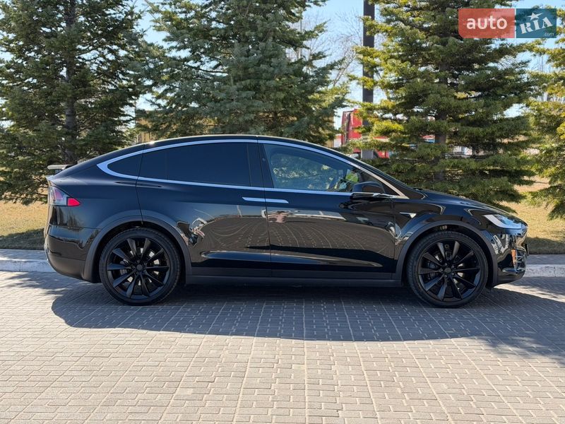 Внедорожник / Кроссовер Tesla Model X 2020 в Одессе фото 6 Внедорожник / Кроссовер Tesla Model X 2020 в Одессе