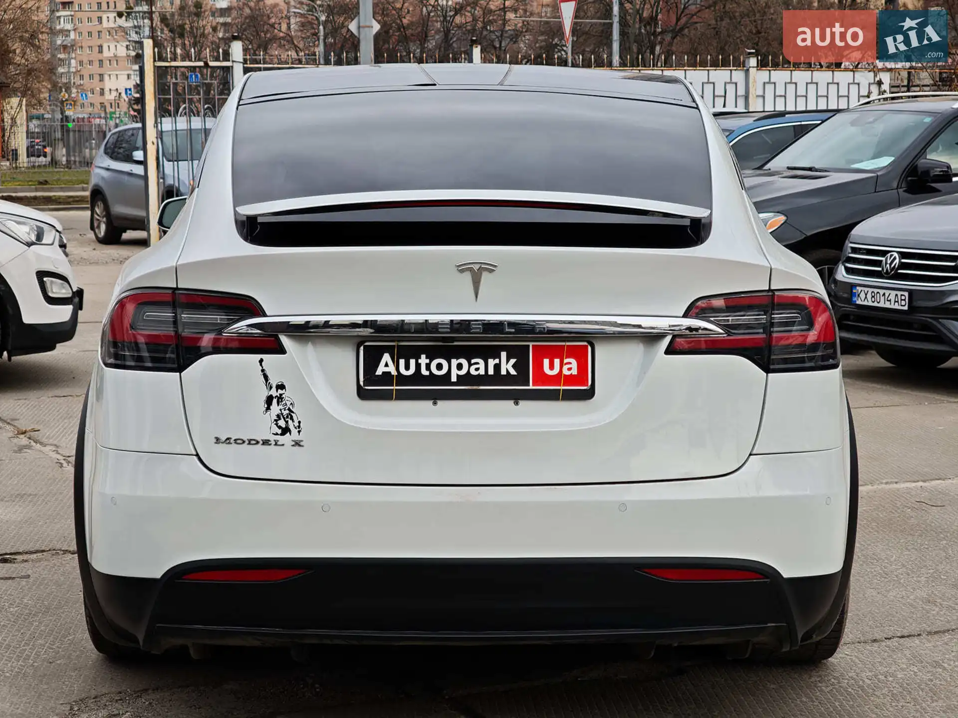 2016 Tesla Model X - мініатюра 11