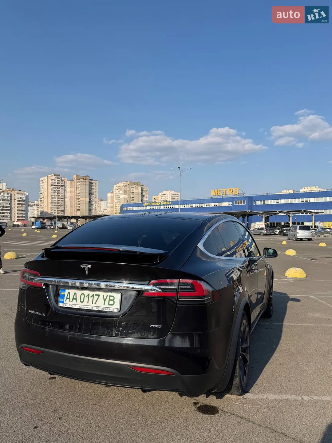 2016 Tesla Model X - мініатюра 8