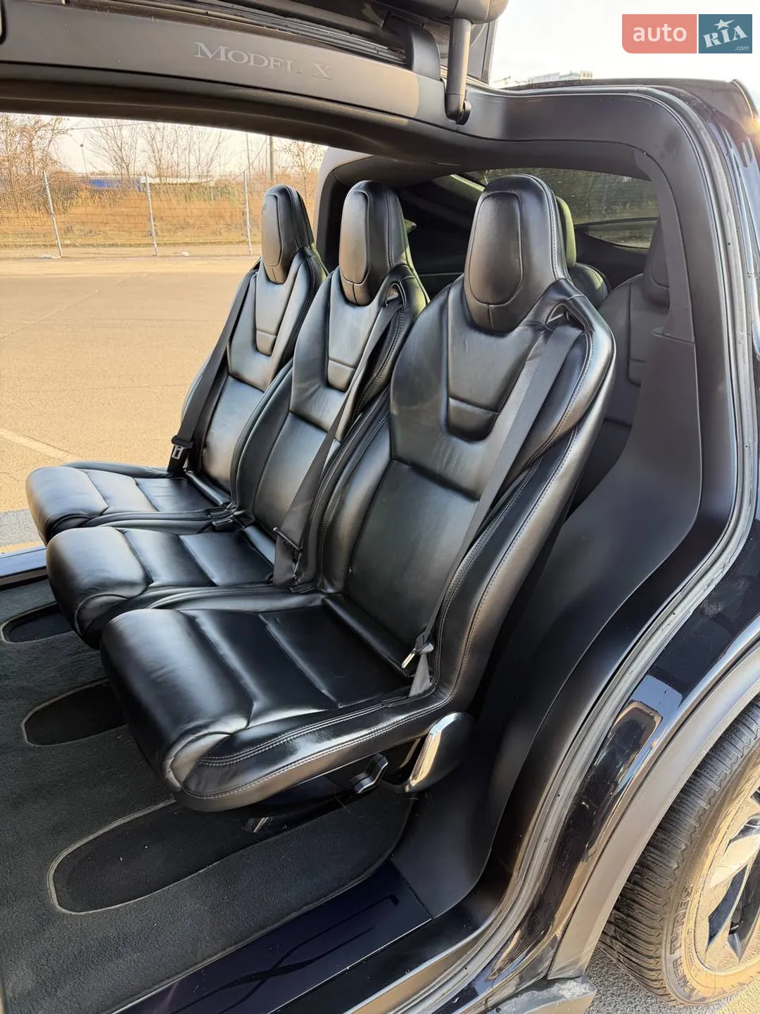 2016 Tesla Model X - мініатюра 18