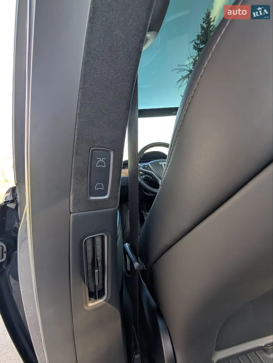 2020 Tesla Model X - мініатюра 16