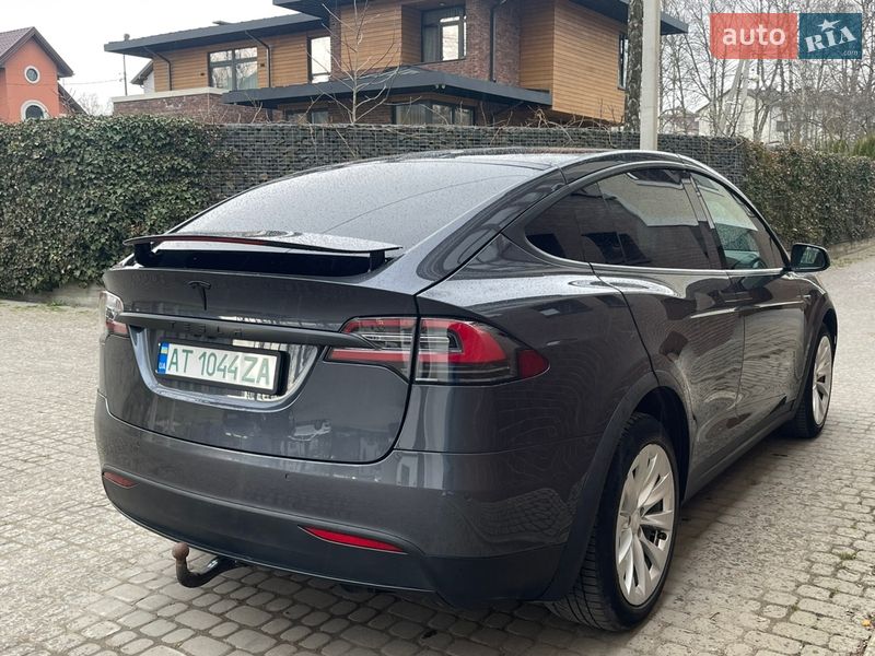 Внедорожник / Кроссовер Tesla Model X 2016 в Львове