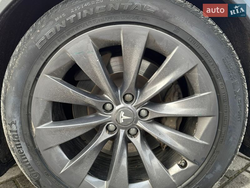 Внедорожник / Кроссовер Tesla Model X 2016 в Львове фото 24 Внедорожник / Кроссовер Tesla Model X 2016 в Львове