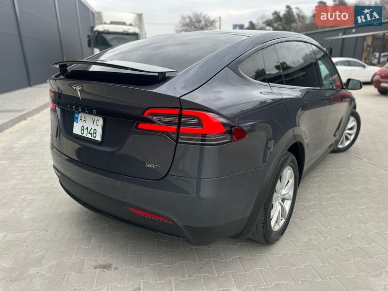 Внедорожник / Кроссовер Tesla Model X 2016 в Белой Церкви