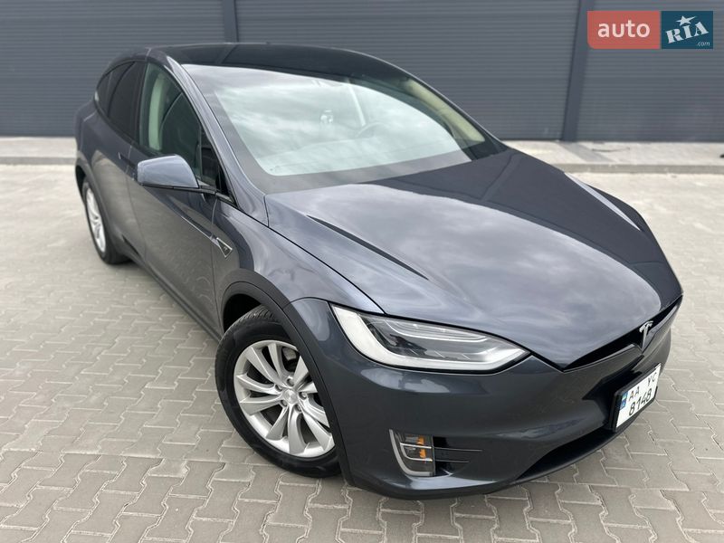 Внедорожник / Кроссовер Tesla Model X 2016 в Белой Церкви