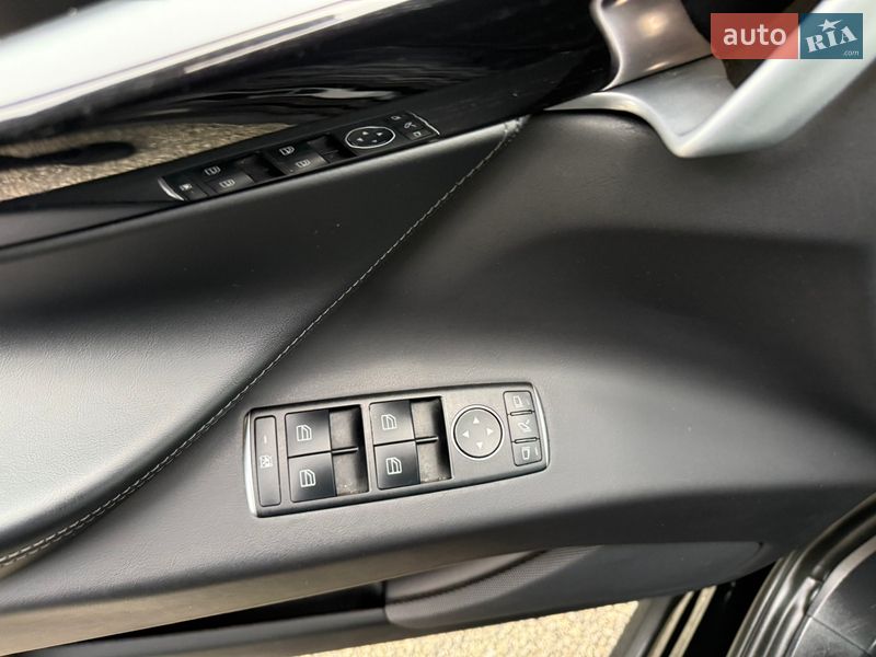 Позашляховик / Кросовер Tesla Model X 2018 в Тернополі фото 16 Позашляховик / Кросовер Tesla Model X 2018 в Тернополі