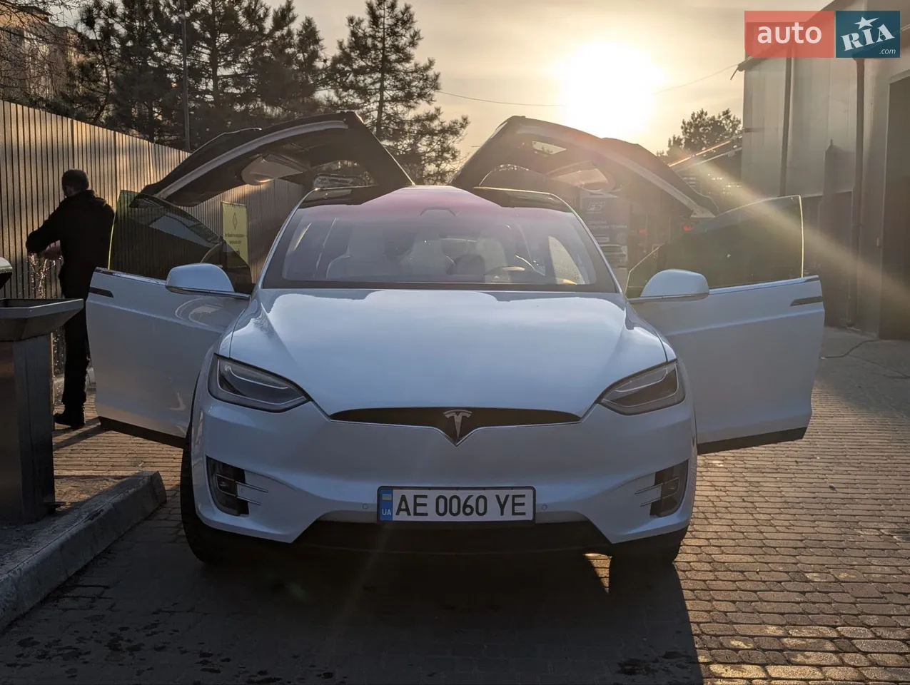 2018 Tesla Model X - мініатюра 16