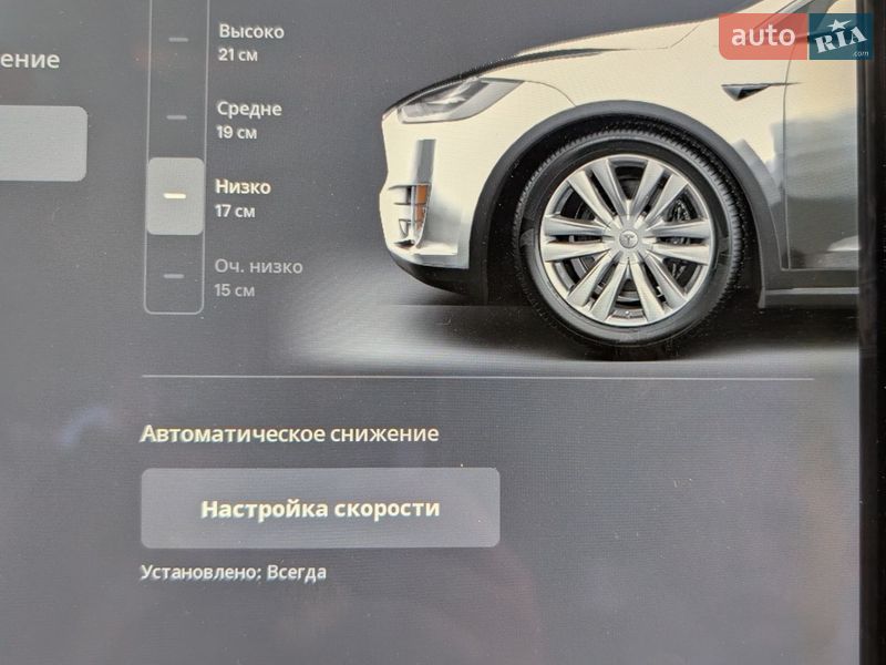 Внедорожник / Кроссовер Tesla Model X 2017 в Днепре фото 42 Внедорожник / Кроссовер Tesla Model X 2017 в Днепре